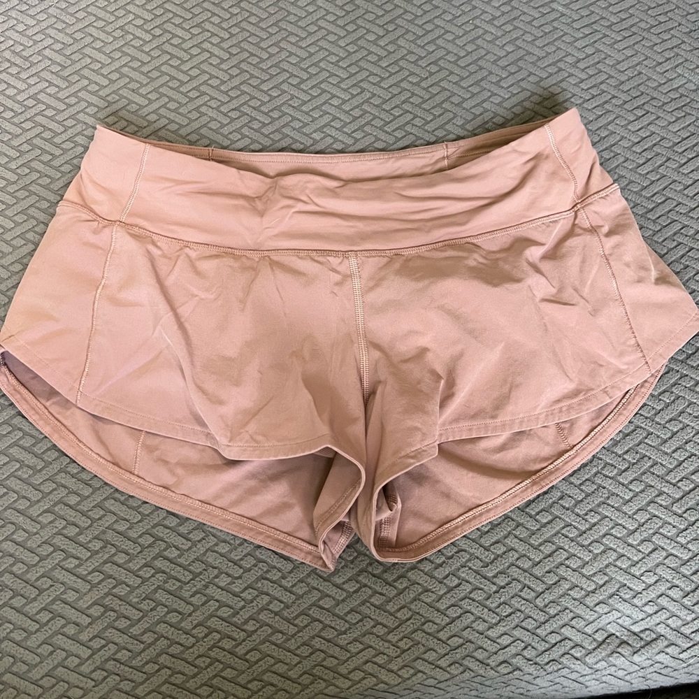 Lululemon Speed Up Shorts 2.5